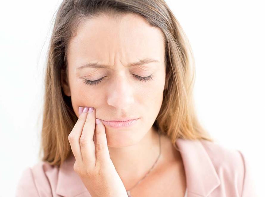 ¿Qué es bueno para el dolor de encías?